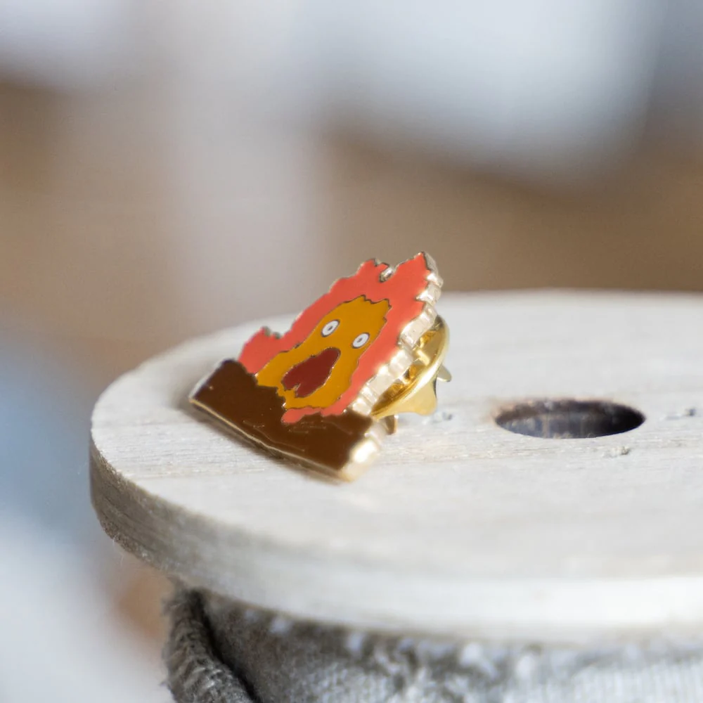 Ensky Howl’s Moving Castle Calcifer Pin Badge - Image 3
