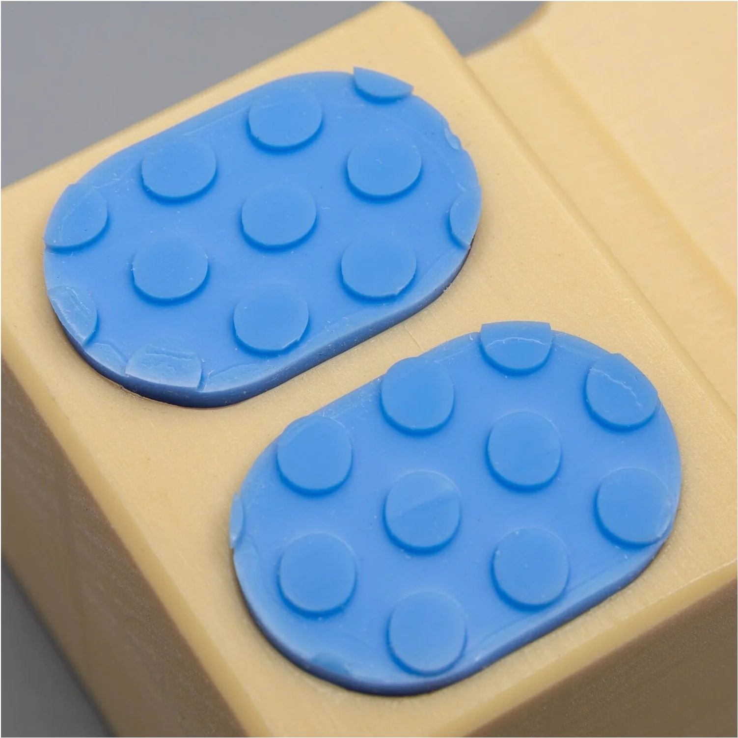 Hasegawa FLF Cutting Board Lifters 1 PC - Image 2
