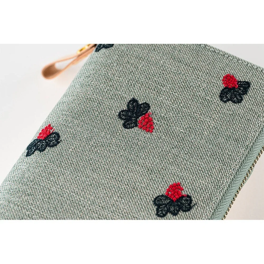 Hobonichi Techo Weeks Cover mina perhonen: light berry (Green) - Image 6