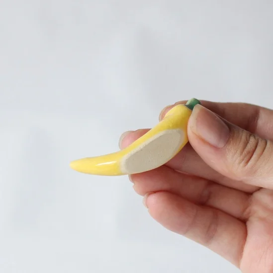 Ihoshiro Yellow Pepper Chopstick Rest - Image 5