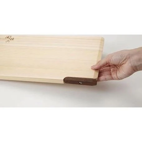 KAI SEKI MAGOROKU Standing Hinoki Cutting Board 360 x 200 - Image 4