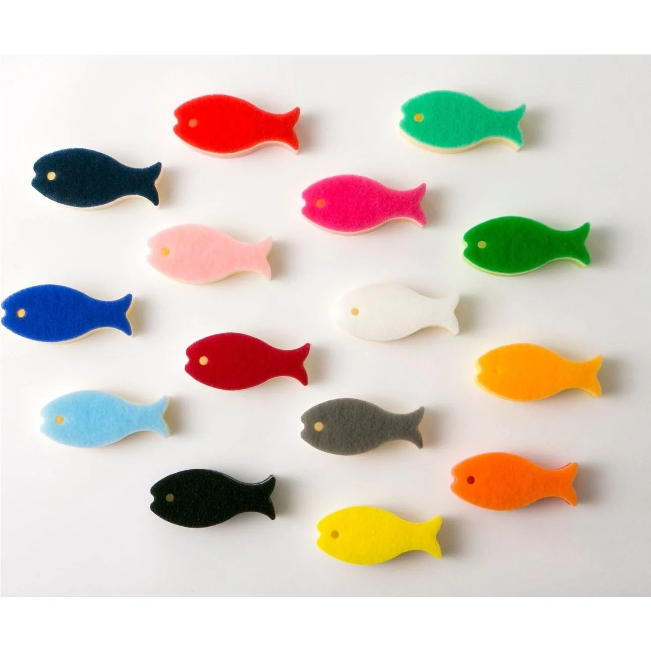 Marna Osakana Fish Sponge