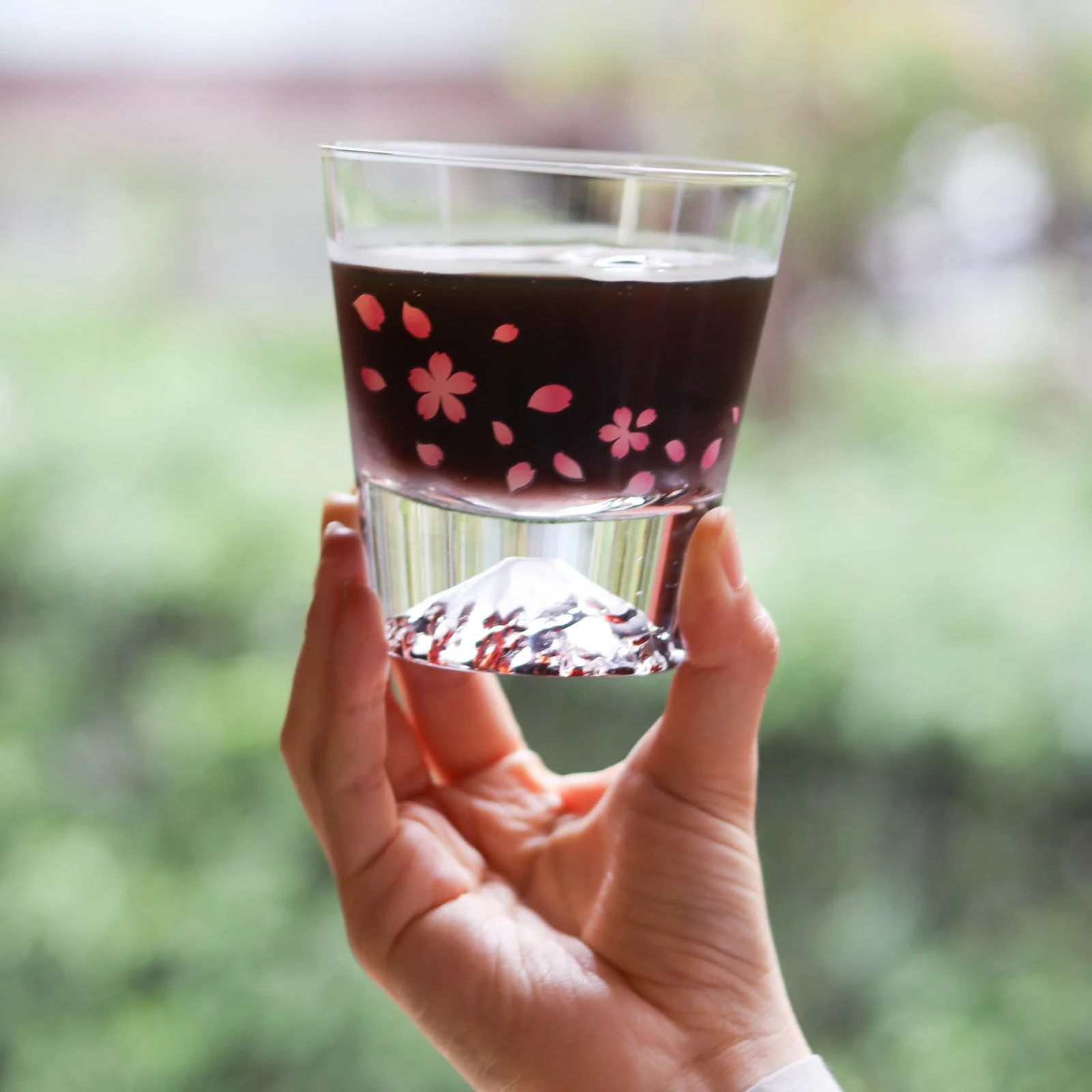 Marumo Takagi Colour Changing Sakura Fuji Rock Glass 270ml - Image 2