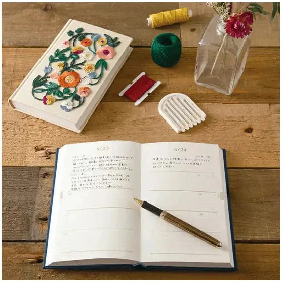 Midori 5 Year Diary Embroidery - Image 5