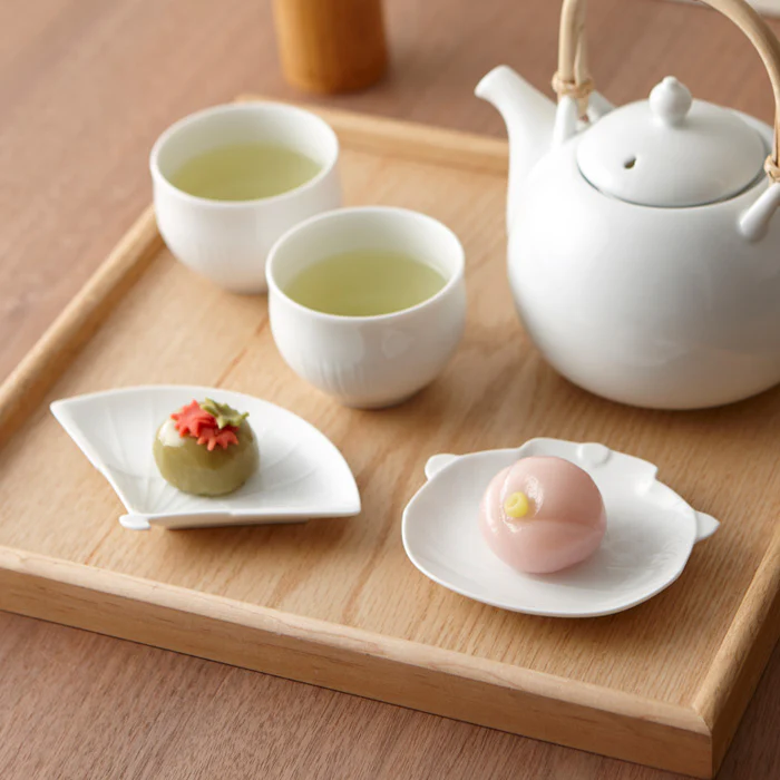 Miyama Gaku Chagama Small Dish - Image 4