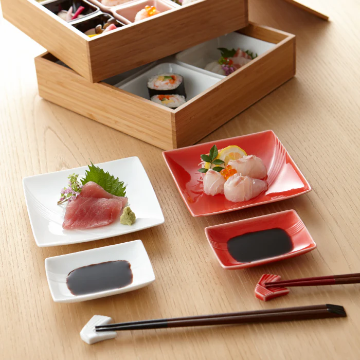 Miyama Mizuhiki Red & White Plate Gift Set - Image 2
