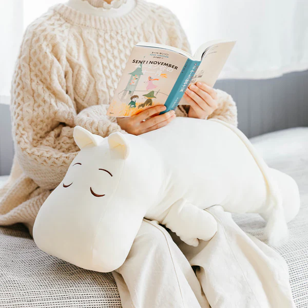 Nemunemu x Moomin Mochi Hug Body Pillow - Image 7