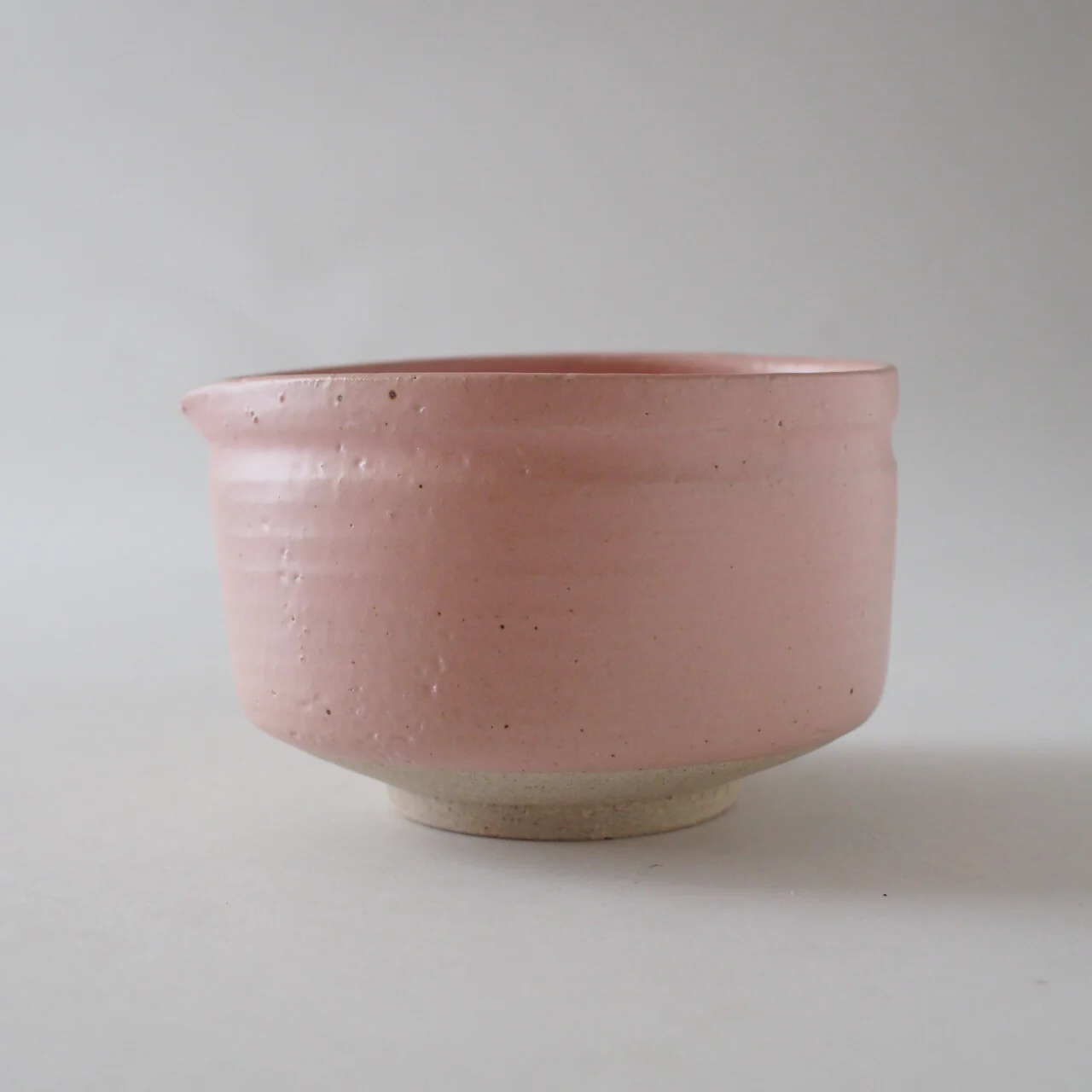 Peach Pink Neri Matcha Bowl with Spout - Image 4