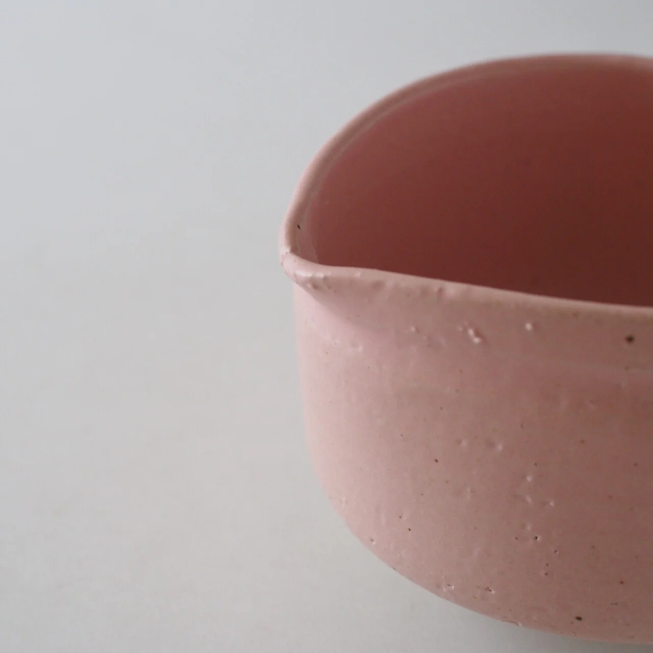Peach Pink Neri Matcha Bowl with Spout - Image 5