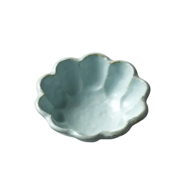Rinka Blue Porcelain Chrysanthemum Bowl size 3