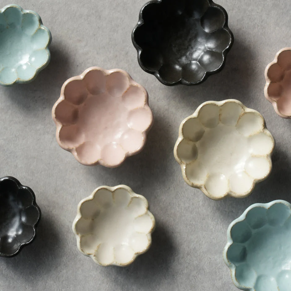 Rinka Blue Porcelain Chrysanthemum Bowl size 3 - Image 2
