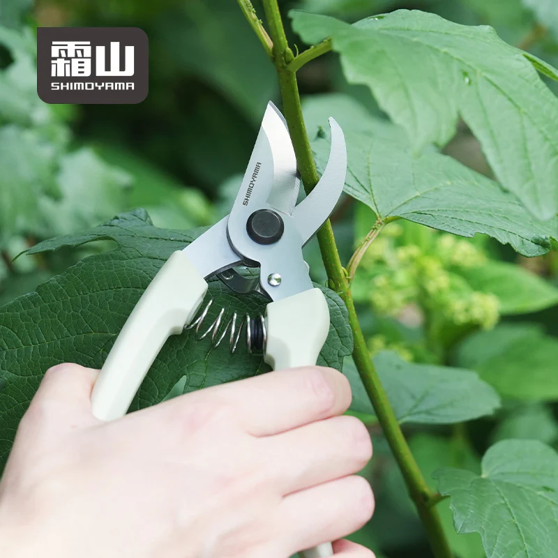 Shimoyama Garden Pruning Shears - Image 2