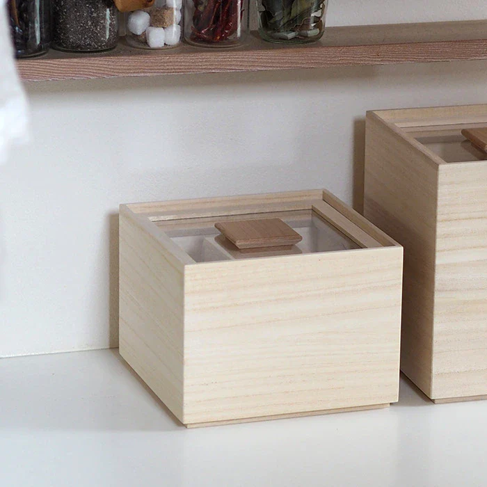 Shimoyama Hinoki Rice Storage Container 3kg - Image 3