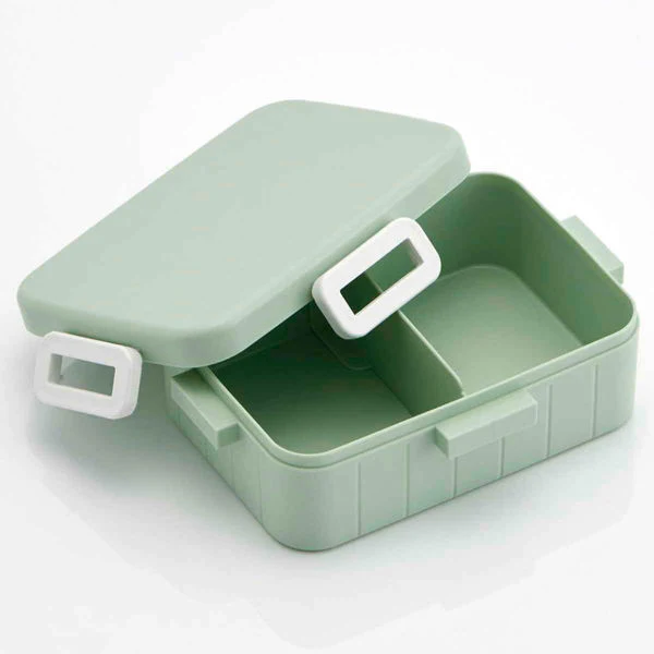 Skater Green Lock Lunchbox 650ml - Image 2