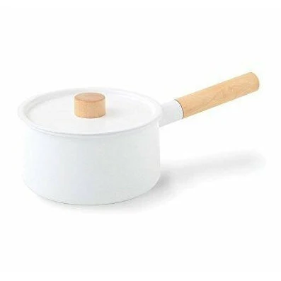 The Kaico Enamel Saucepan with Lid 2.2L
