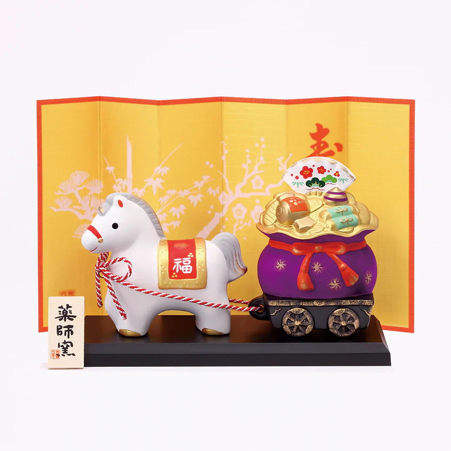 Yakushigama Zodiac Kinsai White Horse with Fortune Carriage