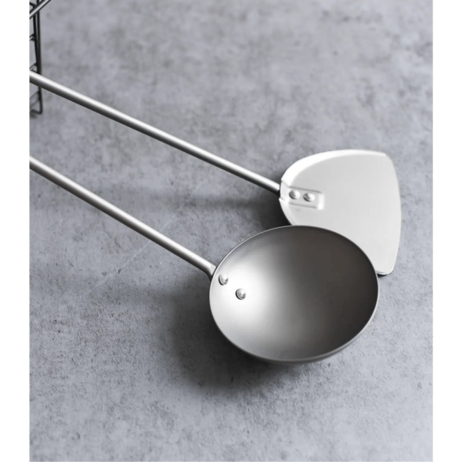 Yoshikawa Cook-Pal TAI Titanium Wok Ladle - Image 3